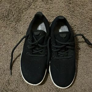 Black allbirds size 8
